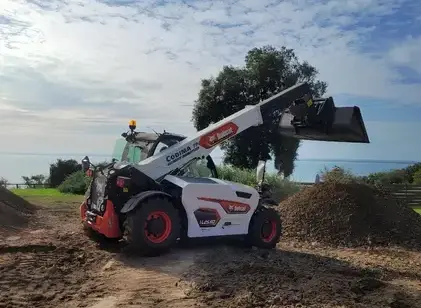 location bobcat Quiberon-1