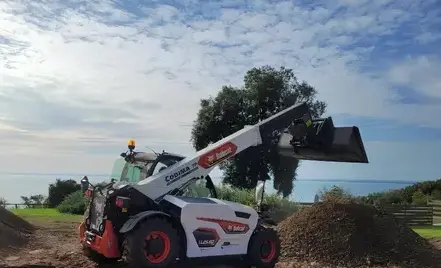 location mini pelle à Quiberon - image 3